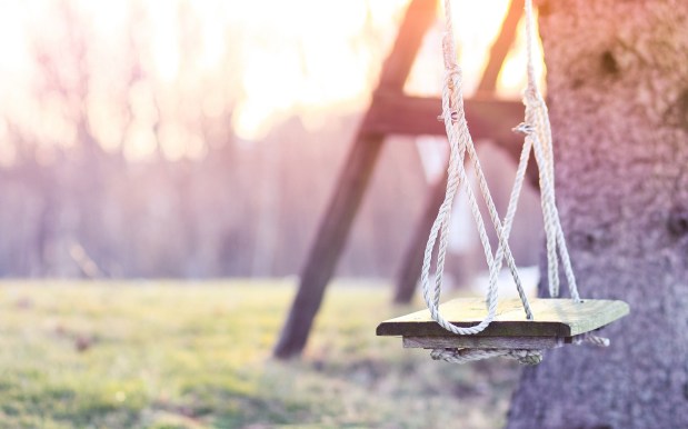 beautiful-swing-set-wallpaper-1