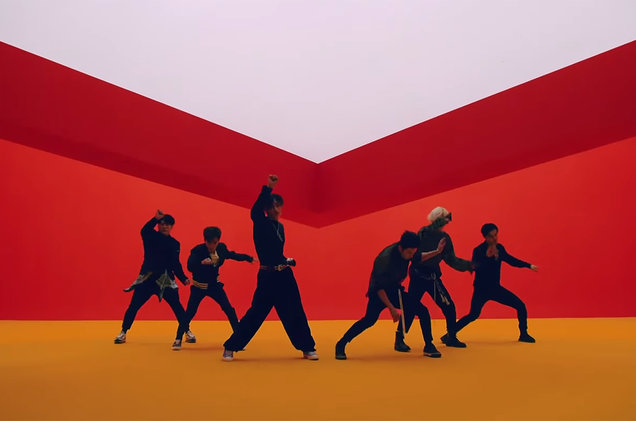 super-junior-ft-leslie-grace-lo-siento-MV-vid-2018-billboard-1548